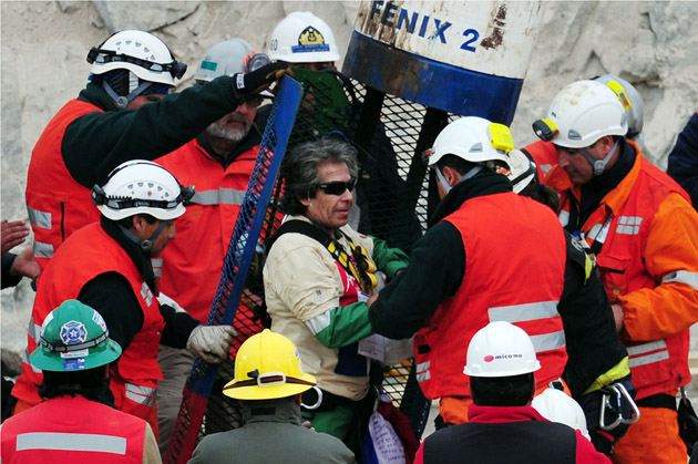 
        
            Resgate dos mineiros soterrados no Chile
        
    