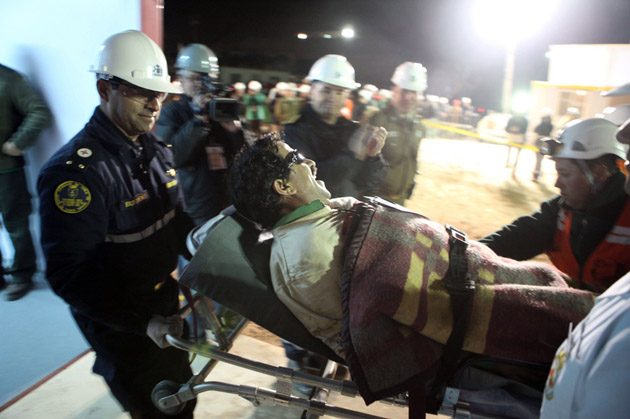 
        
            Resgate dos mineiros soterrados no Chile
        
    