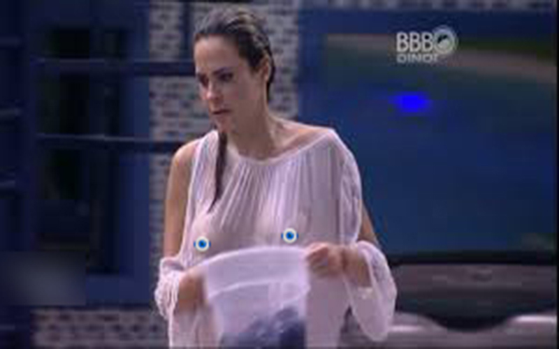 
        
            Quase ninguém escapou de nudes no BBB 16
        
    