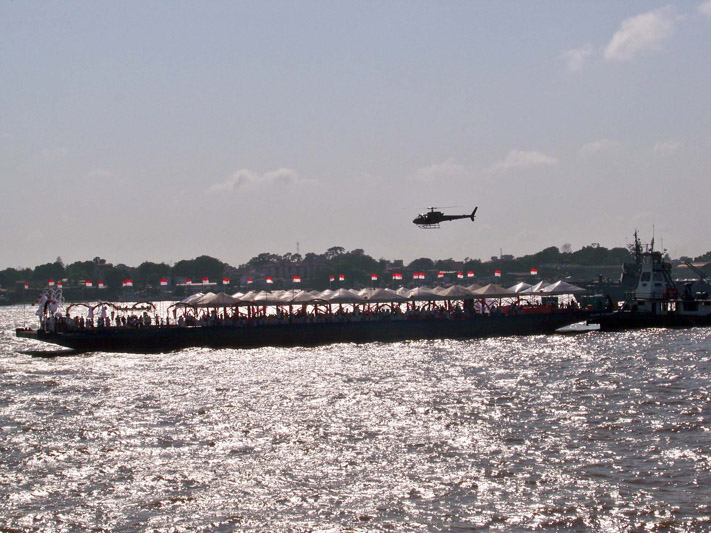 
        
            Romaria Fluvial abençoa as águas do Guajará
        
    