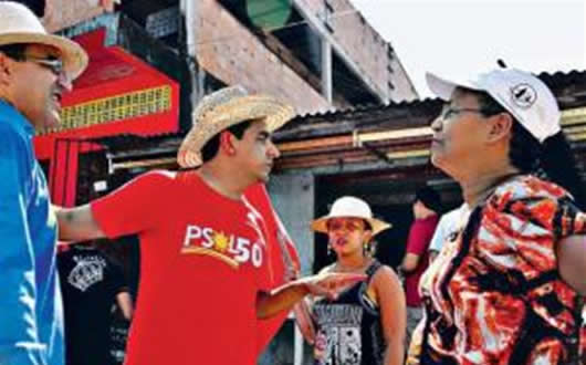 
        
            Veja imagens da praia do Atalaia
        
    