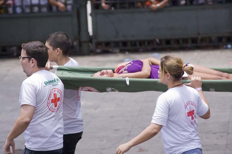 
        
            Cerca de 12 mil voluntários da Cruz Vermelha atuarão no Círio
        
    