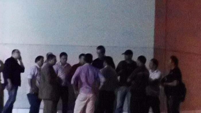 
        
            Dupla invade joalheria em shopping de Belém
        
    