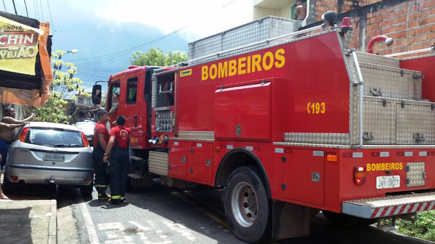 
        
            Incêndio destrói residência na Sacramenta
        
    