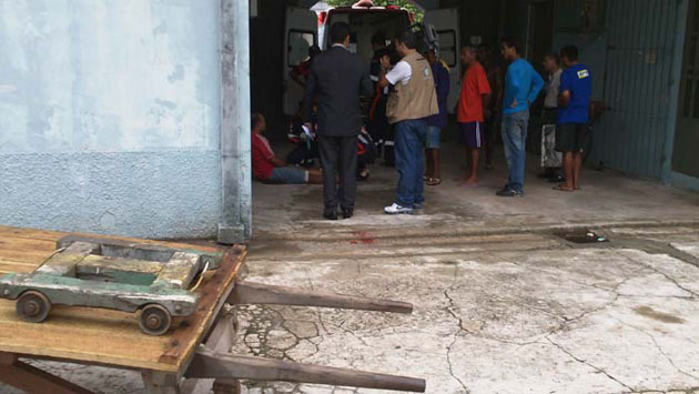 
        
            Torno cai em cima de perna de pescador
        
    
