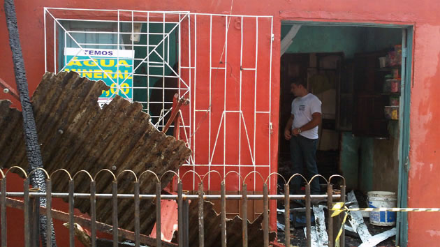 
        
            Incêndio destrói residência na Sacramenta
        
    