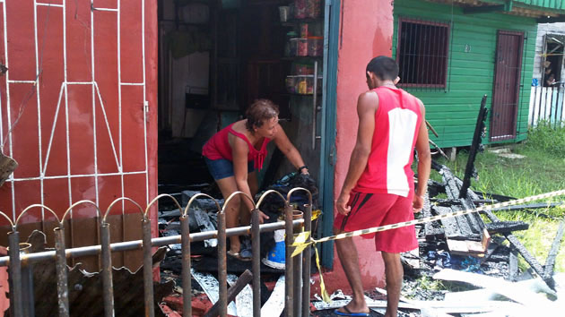 
        
            Incêndio destrói residência na Sacramenta
        
    
