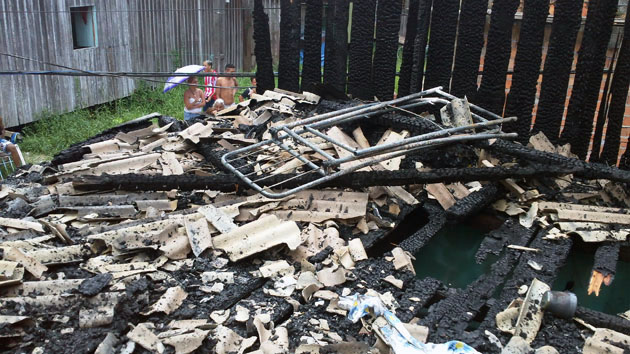 
        
            Incêndio destrói residência na Sacramenta
        
    