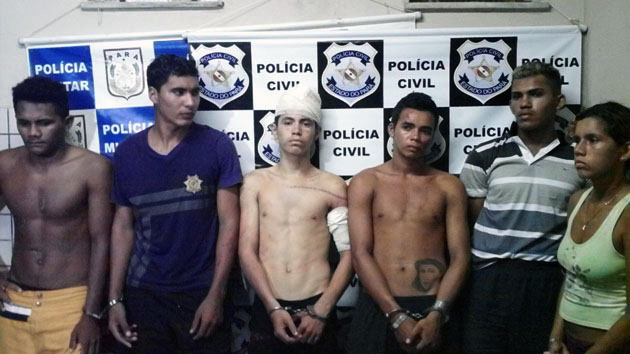 
        
            Sexteto promove assalto e policial é executado
        
    