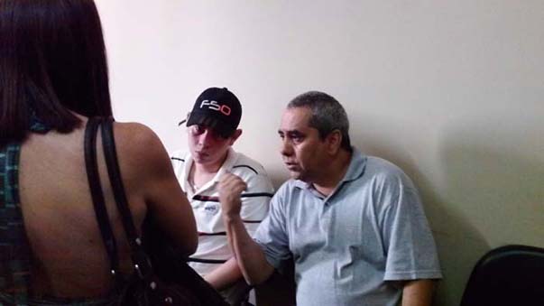 
        
            Aluno é esfaqueado por colega no Orlando Bitar
        
    