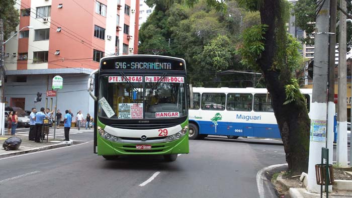 
        
            Acidente com dois ônibus em Nazaré
        
    