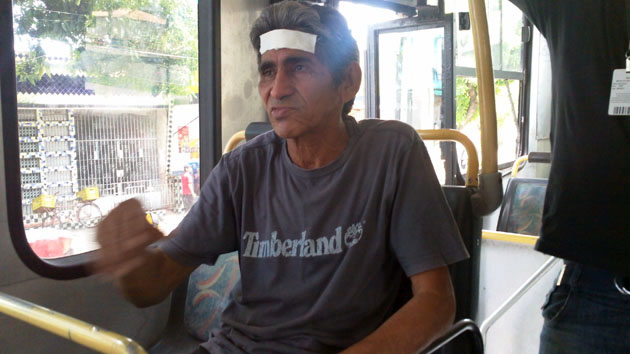 
        
            Dois ônibus colidem na Cremação
        
    