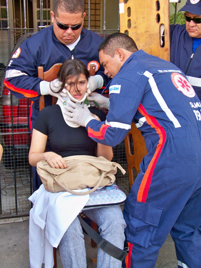
        
            Acidente deixa duas feridas no Umarizal
        
    