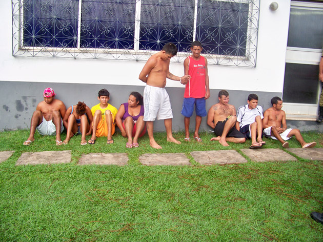 
        
            Polícia realiza mega operação em Santa Izabel
        
    