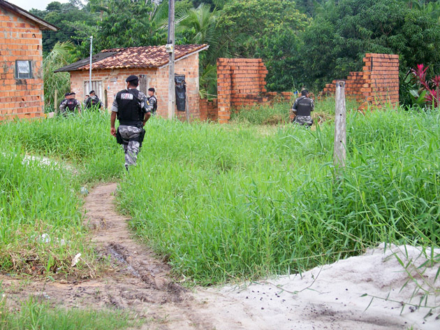 
        
            Polícia realiza mega operação em Santa Izabel
        
    