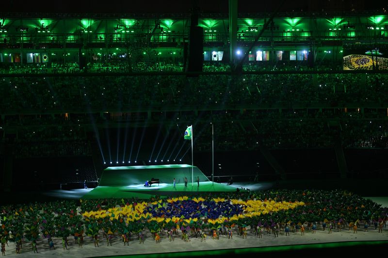 
        
        
            Confira os momentos marcantes da cerimônia de abertura das Paralimpíadas
        
    