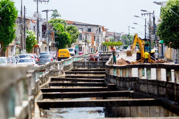 
        
            DOL registra vazamento de água em avenida de Belém
        
    