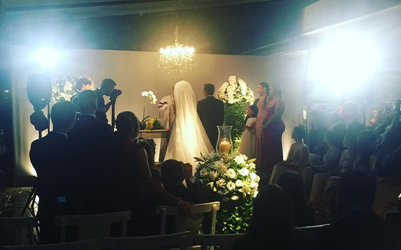 
        
            Antônia Fontenelle e Jonathan Costa se casaram neste sábado
        
    