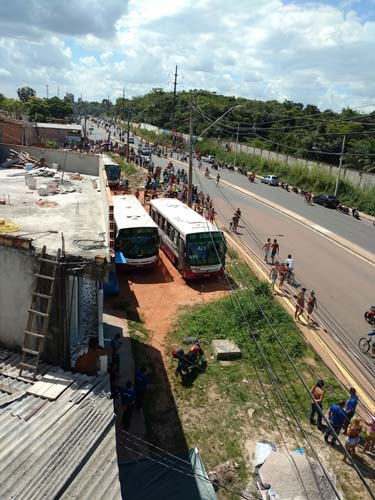 
        
            Monomotor cai em Belém neste sábado (2)
        
    