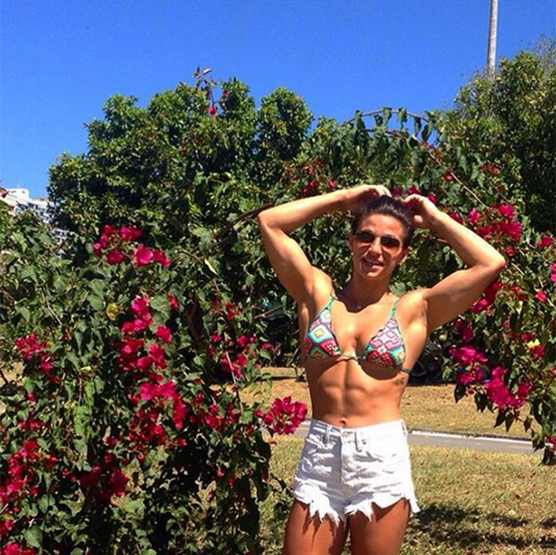 
        
            Jade Barbosa pode posar nua
        
    
