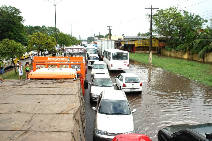 
        
            Protesto dos Moradores do Conjunto Eduardo Angelim
        
    