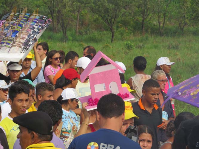 
        
            Veja imagens do 36º Círio de Nazaré em Marabá
        
    