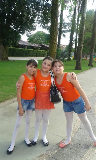 
        
            DOL homenageia seus internautas mirins 
        
    