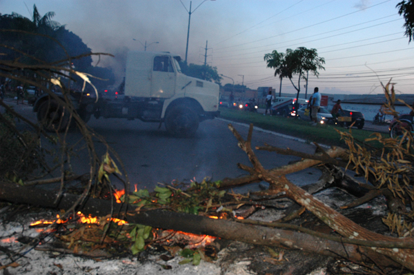 
        
            Protesto na Rod. Augusto Montenegro - 09 de Agosto
        
    