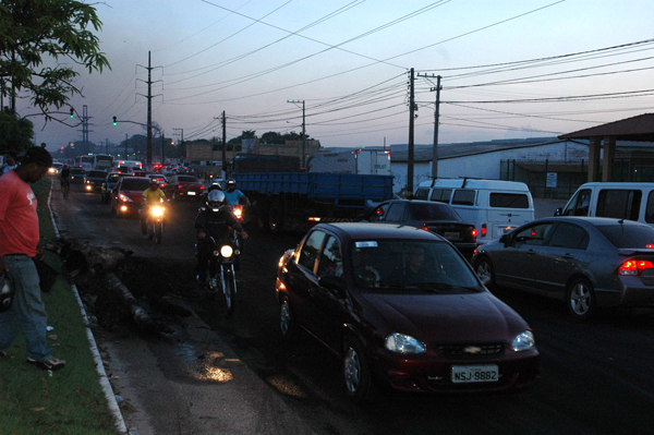 
        
            Protesto na Rod. Augusto Montenegro - 09 de Agosto
        
    