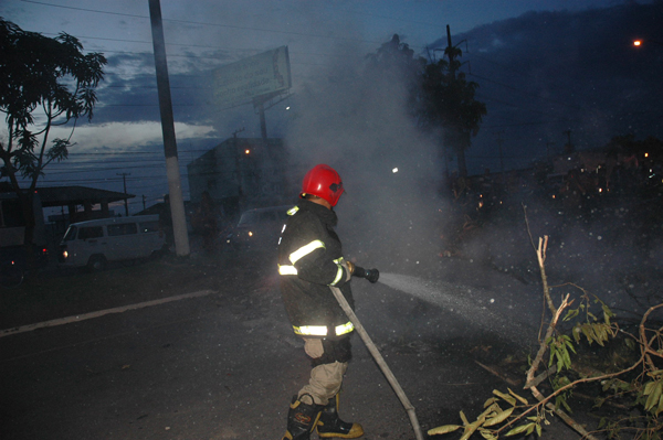 
        
            Protesto na Rod. Augusto Montenegro - 09 de Agosto
        
    