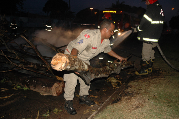 
        
            Protesto na Rod. Augusto Montenegro - 09 de Agosto
        
    