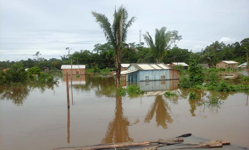 
        
            Enchente em Anapu dificulta vida da população local
        
    