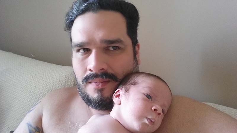 
        
            DOL homenageia pais com galeria de fotos
        
    
