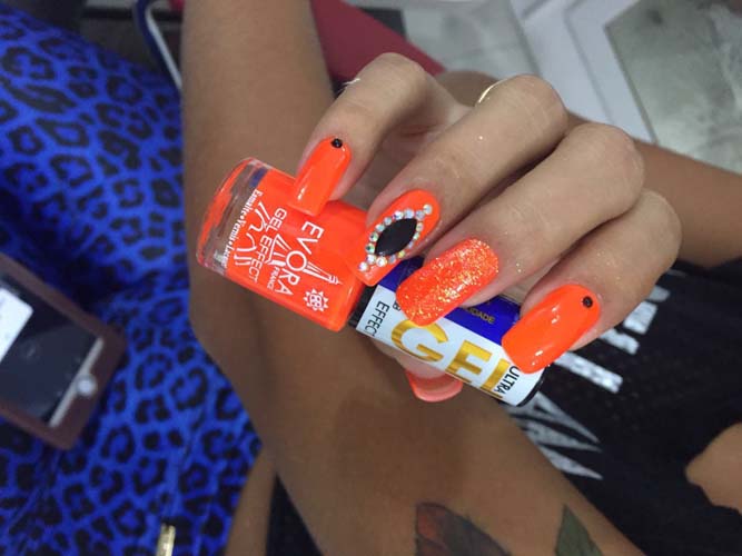 Conheça as tendências de unhas para o verão