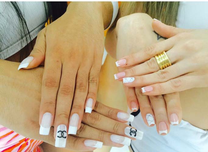 
        
            Conheça as tendências de unhas para o verão
        
    