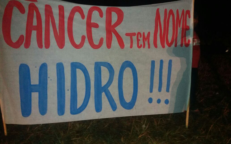 
        
            População protesta contra danos causados pela Hydro
        
    