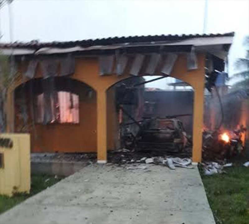 
        
            Fórum em Concórdia é alvo de incêndio
        
    