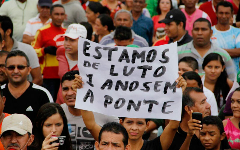 
        
            População paraense protesta contra demora em obras de ponte
        
    