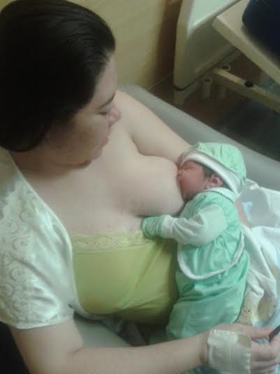 
        
            Mamães e bebês estampam galeria do Dia da Amamentação
        
    