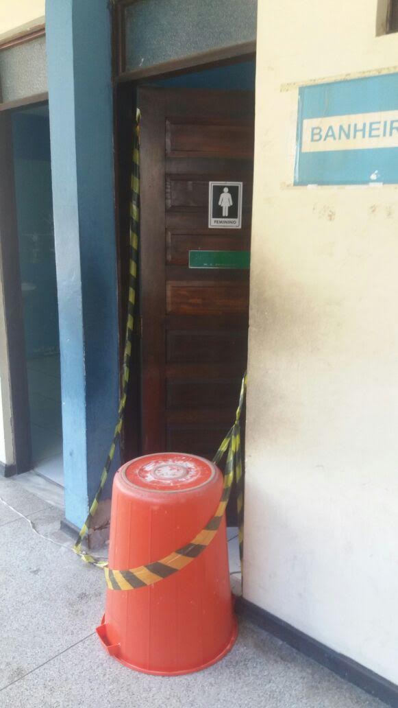 
        
            Estudantes denunciam infraestrutura da UEPA
        
    
