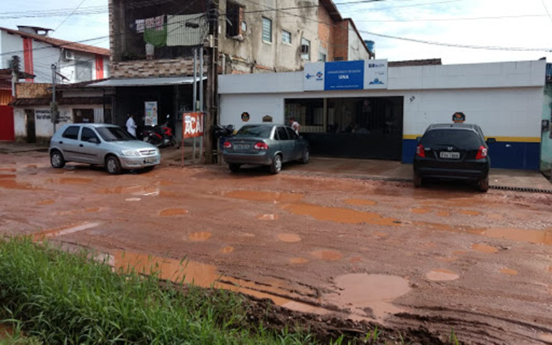 
        
            Belém: buracos e lama tomam conta de ruas
        
    