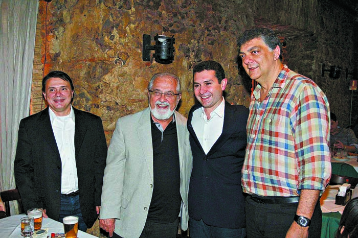 
        
            Coluna Erika Titan - DIÁRIO lança 3ª Edição do Anuário do Pará
        
    