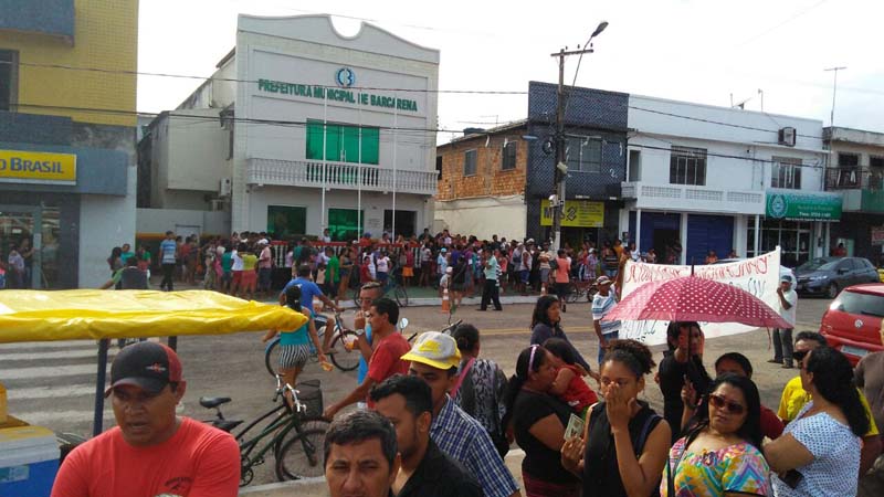 
        
            Moradores ocupam prefeitura e acesso à Hydro em Barcarena
        
    