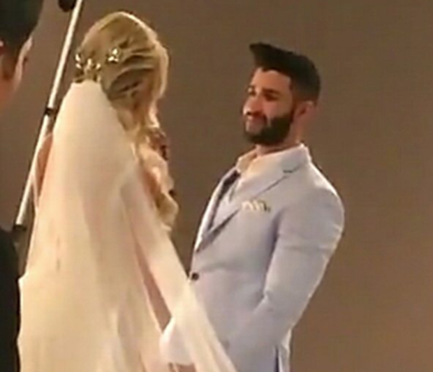 
        
            Veja fotos do casamento de Gusttavo Lima e Andressa Suita
        
    