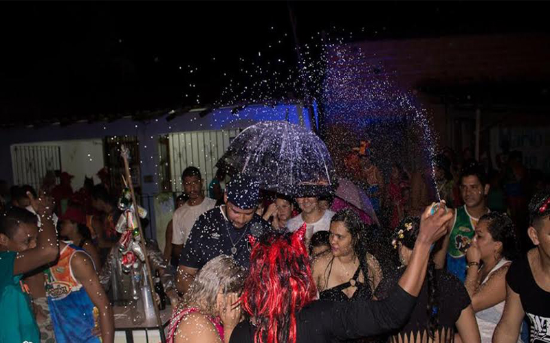
        
            Folia toma conta de Marituba
        
    