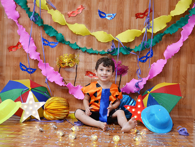 
        
            Carnaval do DOL: internautas mirins ganham galeria
        
    