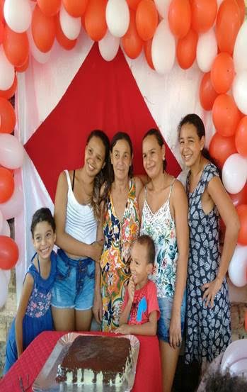 
        
            DOL homenageia mães com galeria especial
        
    