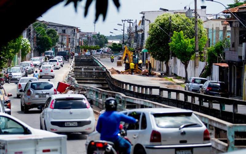 
        
            DOL registra vazamento de água em avenida de Belém
        
    