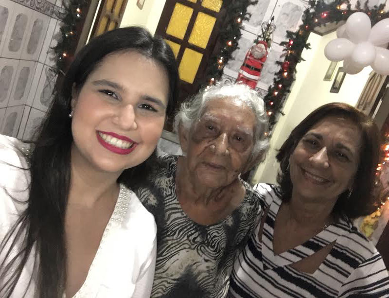 
        
            DOL homenageia mães com galeria especial
        
    