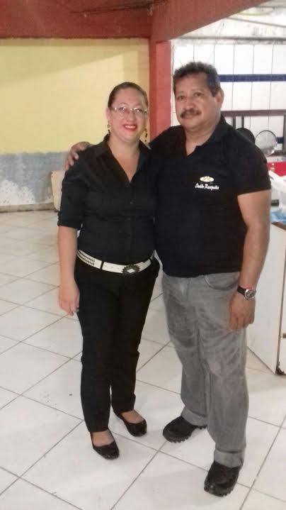 
        
            DOL homenageia pais com galeria de fotos
        
    